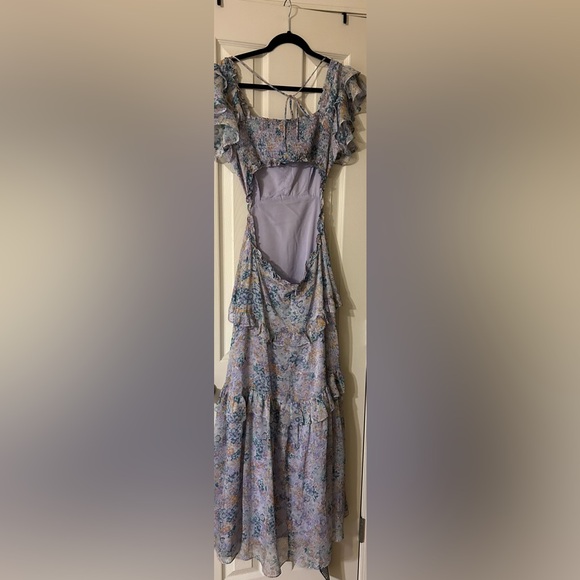 Astr Floral Open Back Maxi Dress NWT Med - Picture 4 of 5